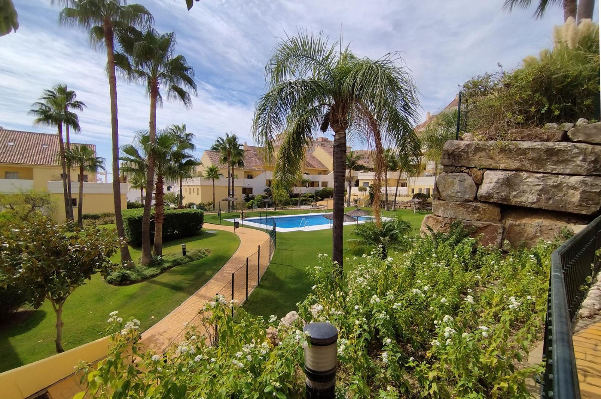 Apartamento Puertosol Estepona Buitenkant foto