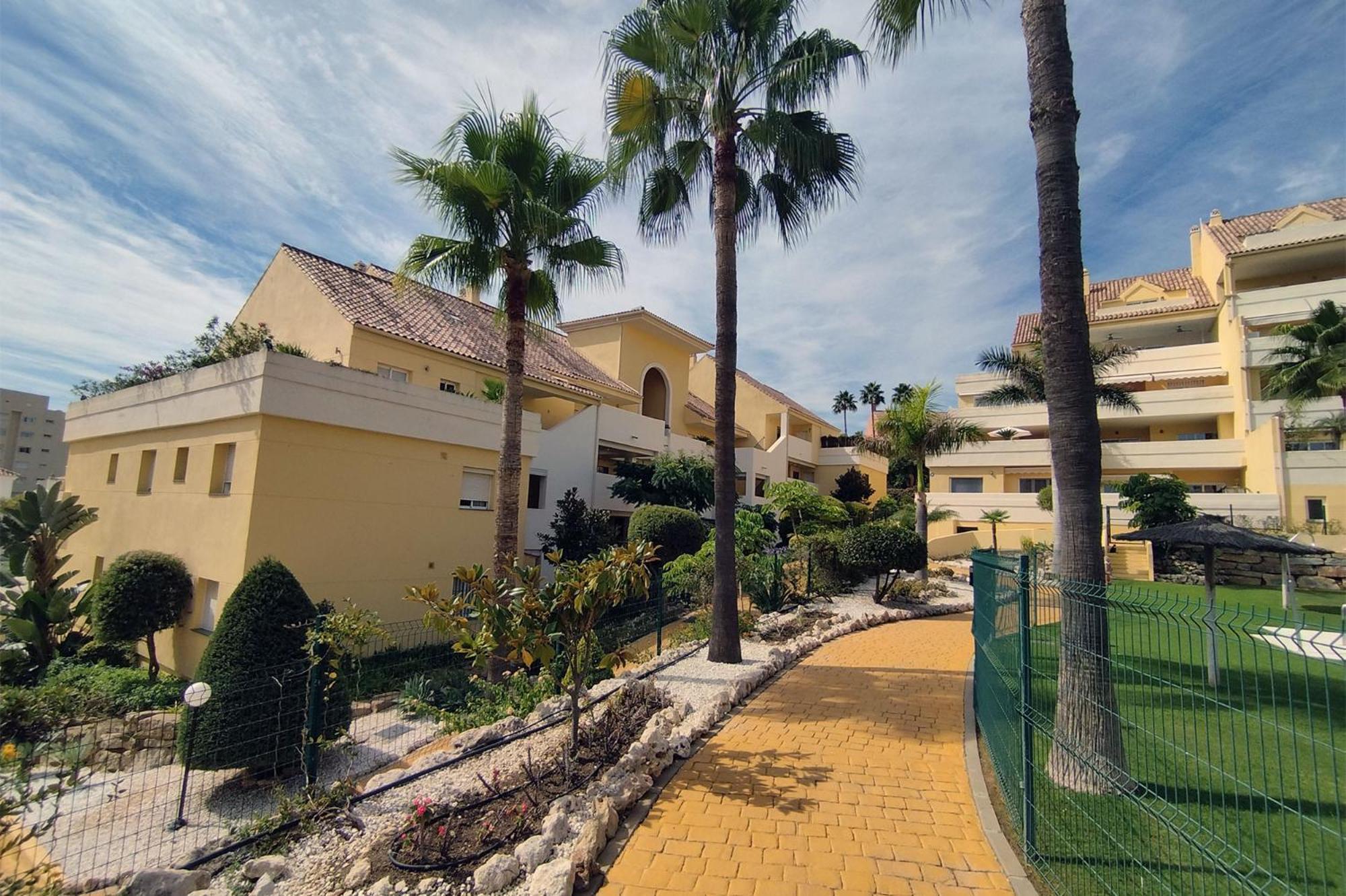 Apartamento Puertosol Estepona Buitenkant foto