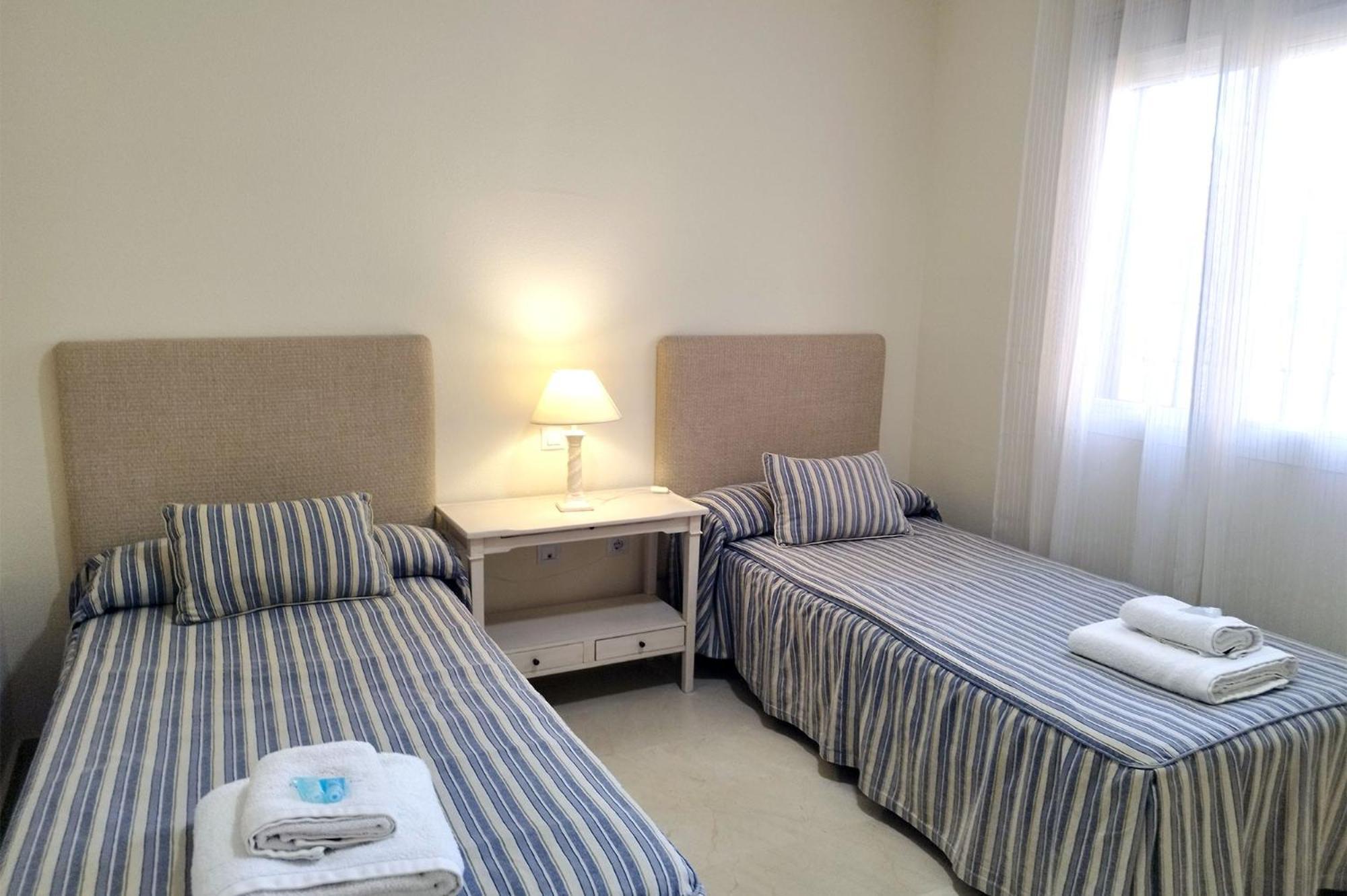 Apartamento Puertosol Estepona Buitenkant foto