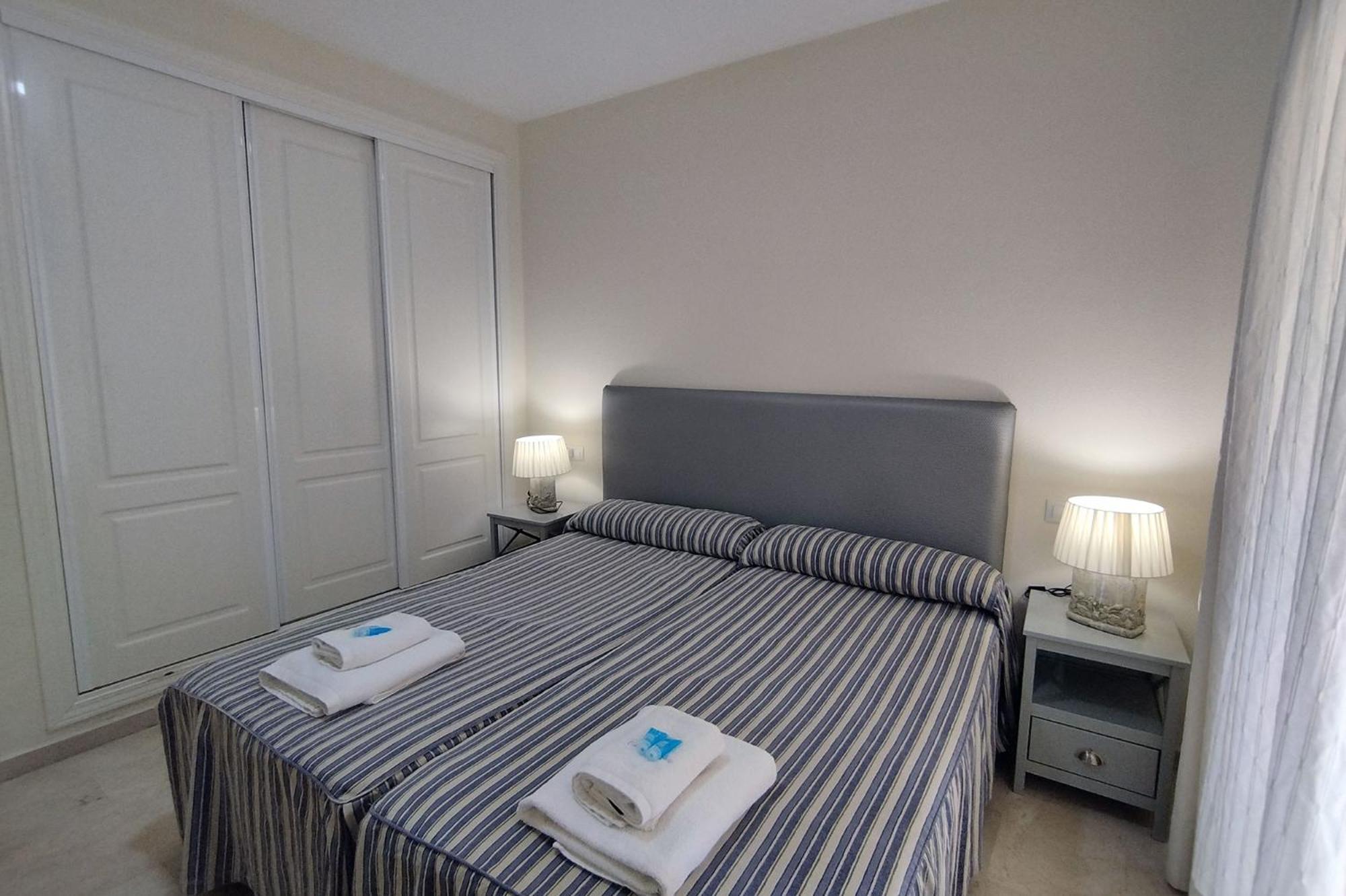 Apartamento Puertosol Estepona Buitenkant foto