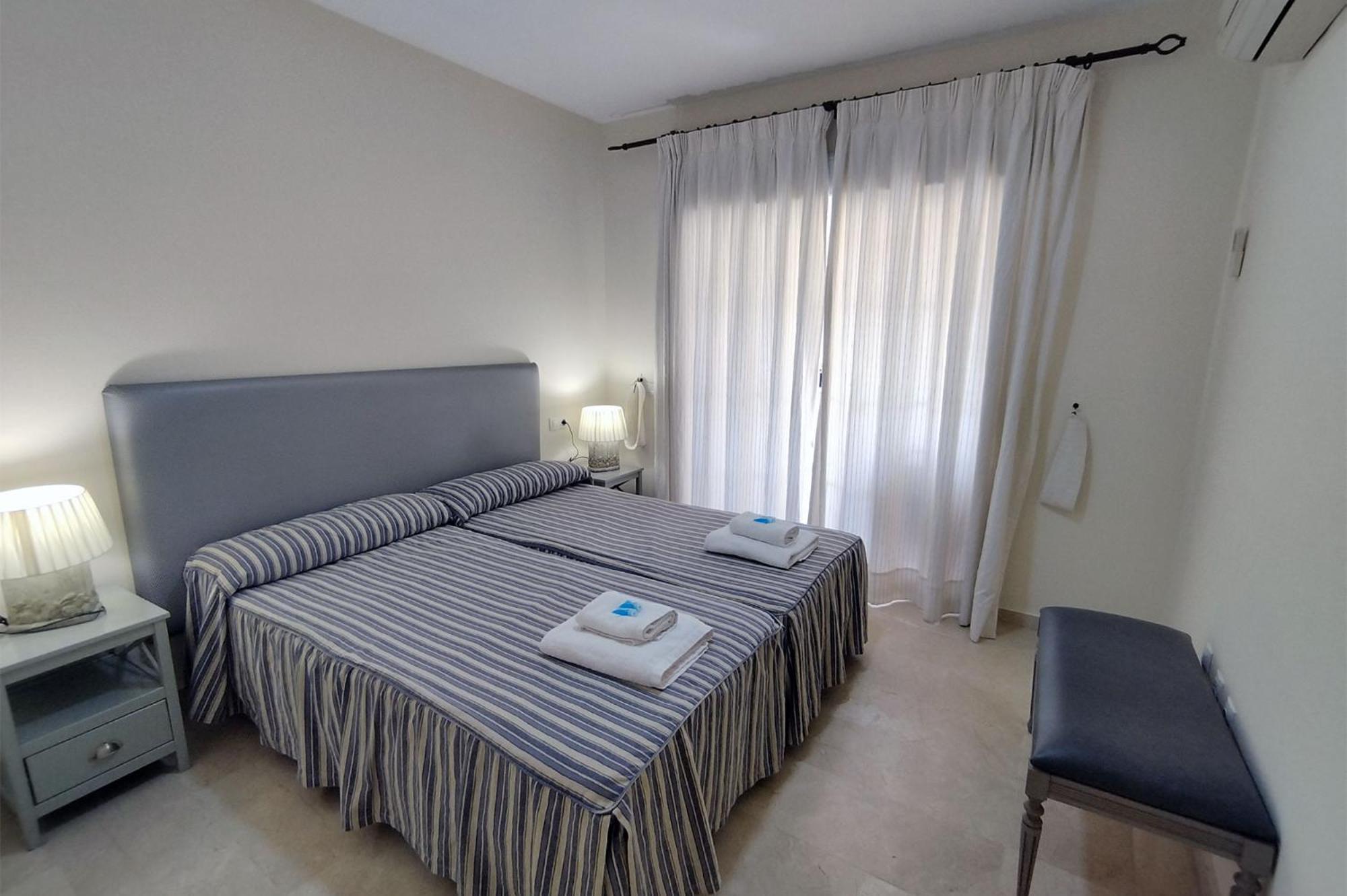 Apartamento Puertosol Estepona Buitenkant foto
